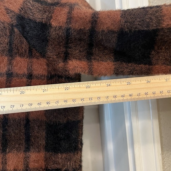 Cyrus Women's L Coat Long Plaid Brown Black Button Fuzzy Super Soft Warm Button - Picture 10 of 11